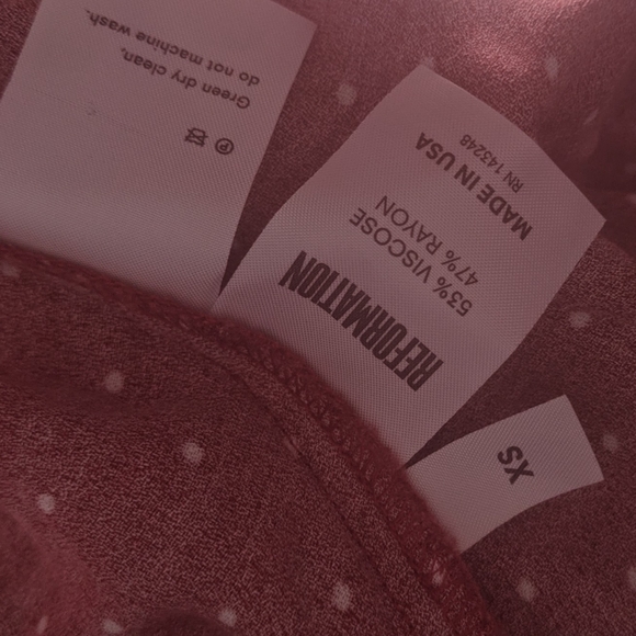 Nwot Reformation classic wrap polka dot blouse xs - Picture 5 of 7